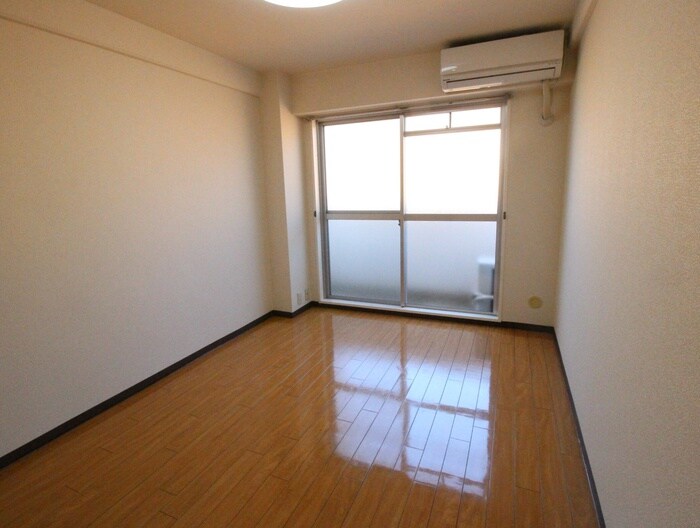 物件内観写真21　(居室)