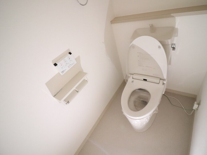 物件内観写真13　(トイレ)