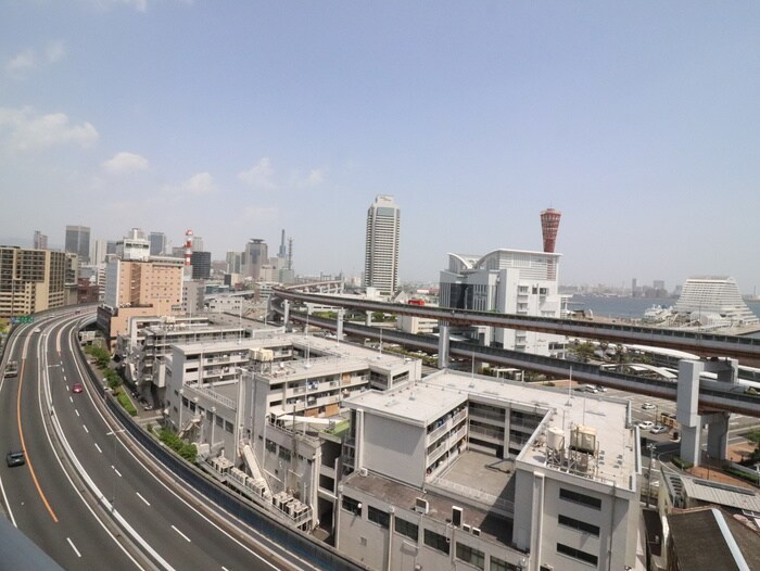 物件内観写真17　(室内からの展望)