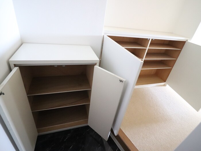 物件内観写真19　(靴箱)