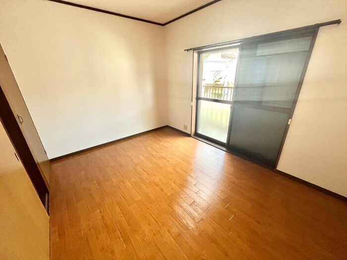 物件内観写真9　(居室)