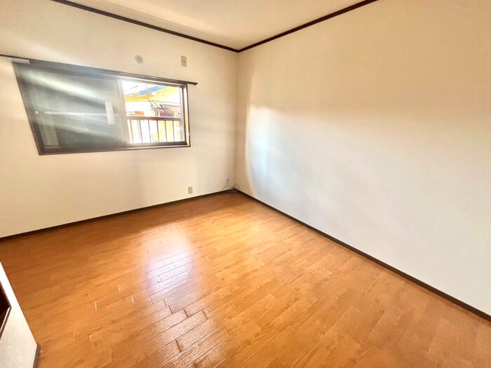 物件内観写真10　(居室)