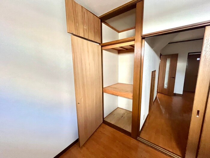 物件内観写真13　(収納)