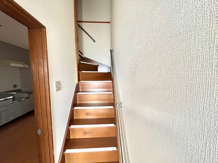 物件内観写真21　(廊下)