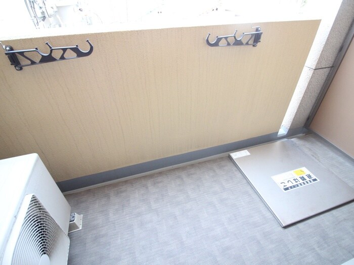 物件内観写真17　(室内からの展望)