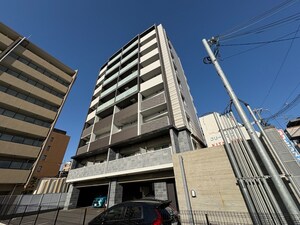 アンフィニXVII(17)マローネ外観写真