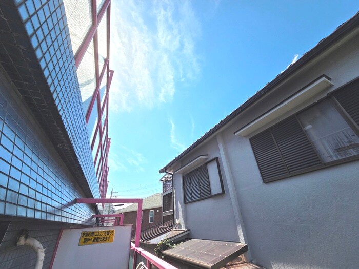 物件内観写真20　(室内からの展望)