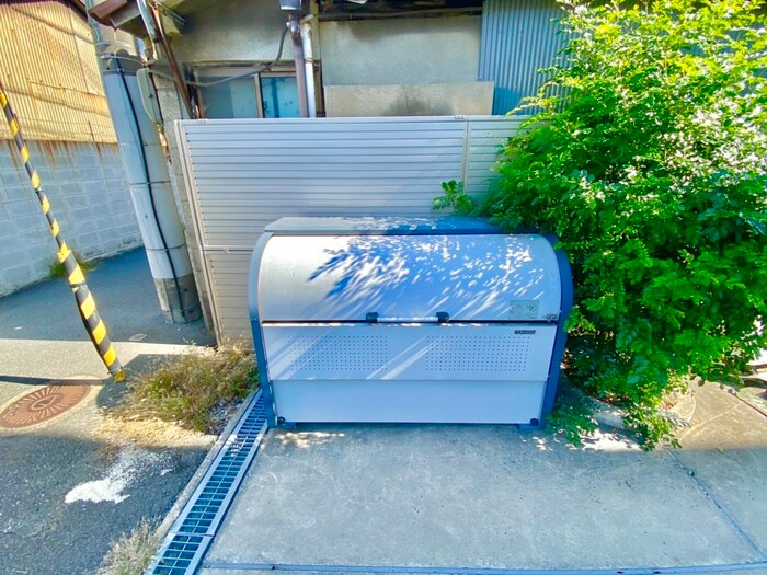 物件外観写真3　(建物設備)