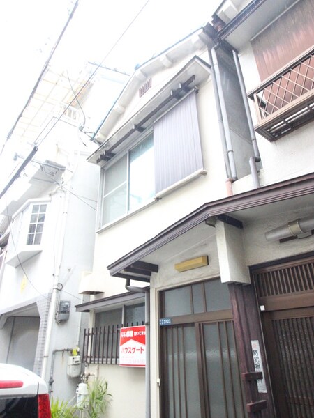 河北中町貸家外観写真