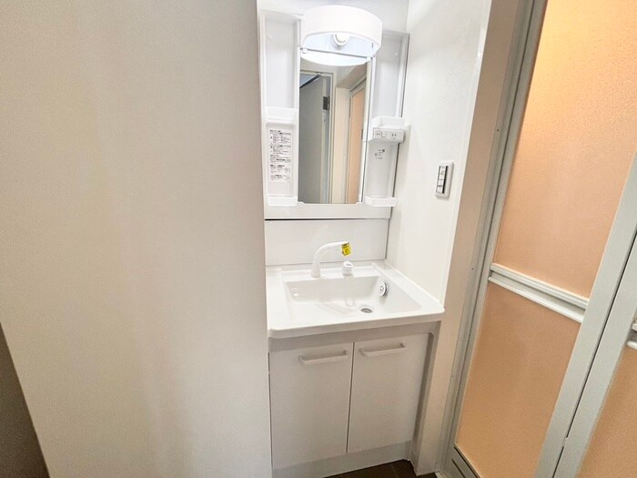 物件内観写真11　(洗面)