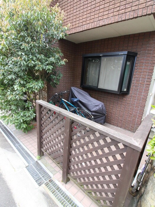 物件外観写真4　(外観写真)