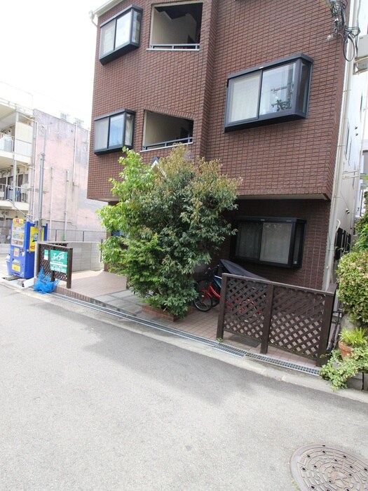 物件外観写真6　(外観写真)