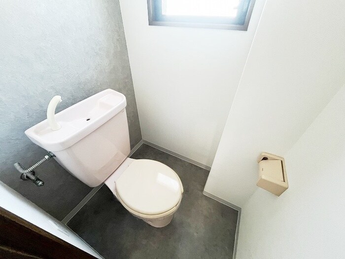 物件内観写真10　(トイレ)