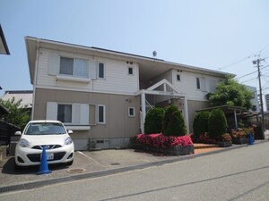 リヴァージュ逆瀬外観写真