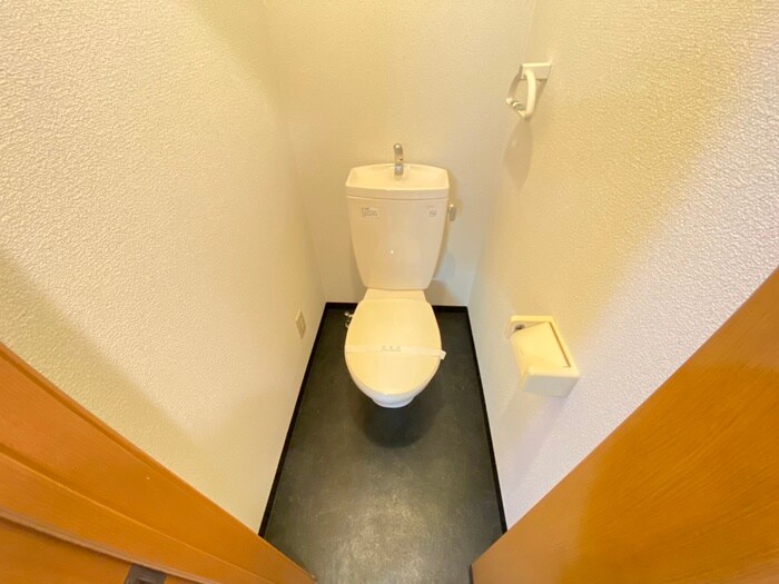 物件内観写真13　(トイレ)