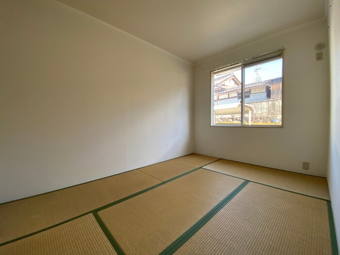 物件内観写真9　(居室)