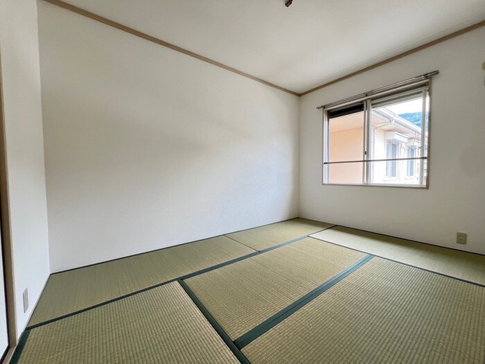 物件内観写真12　(居室)