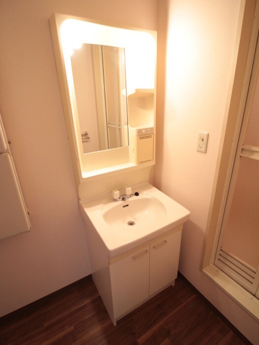 物件内観写真13　(洗面)