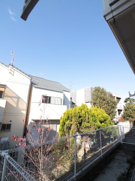 物件内観写真18　(室内からの展望)