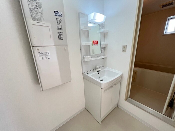 物件内観写真18　(洗面)