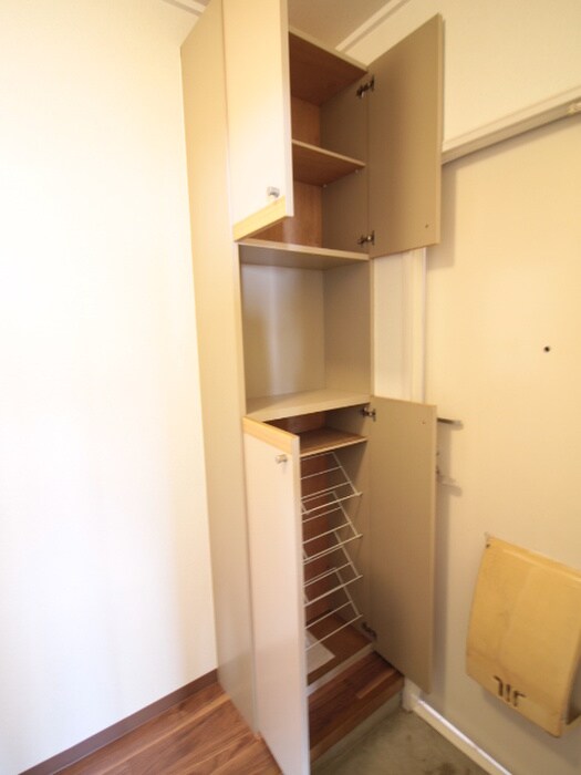 物件内観写真22　(靴箱)