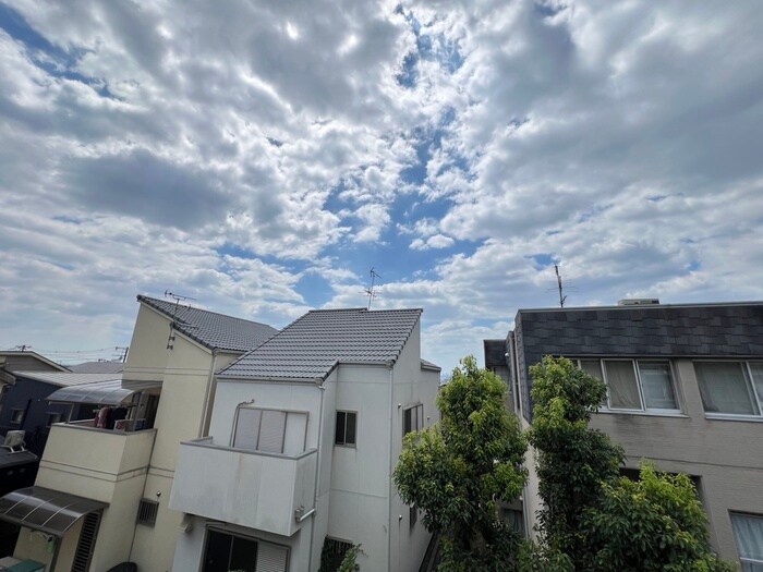 物件内観写真22　(室内からの展望)