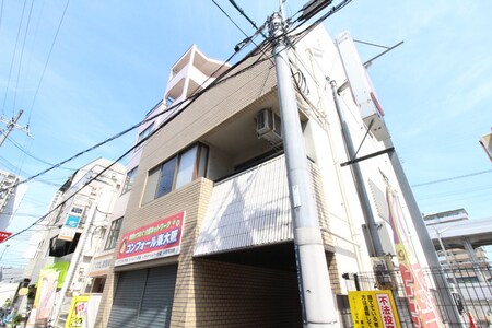 司ハイツ外観写真
