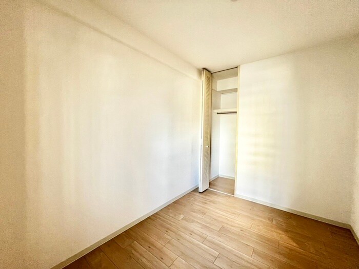 物件内観写真16　(居室)