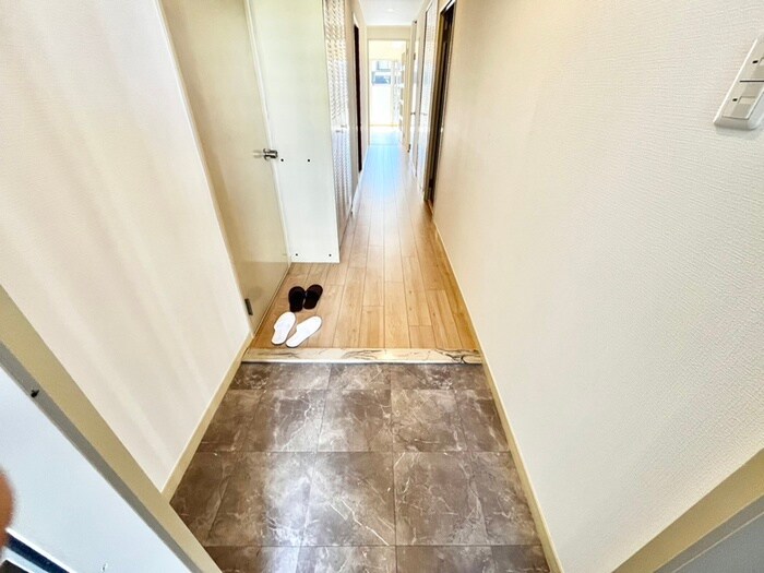 物件内観写真20　(玄関)