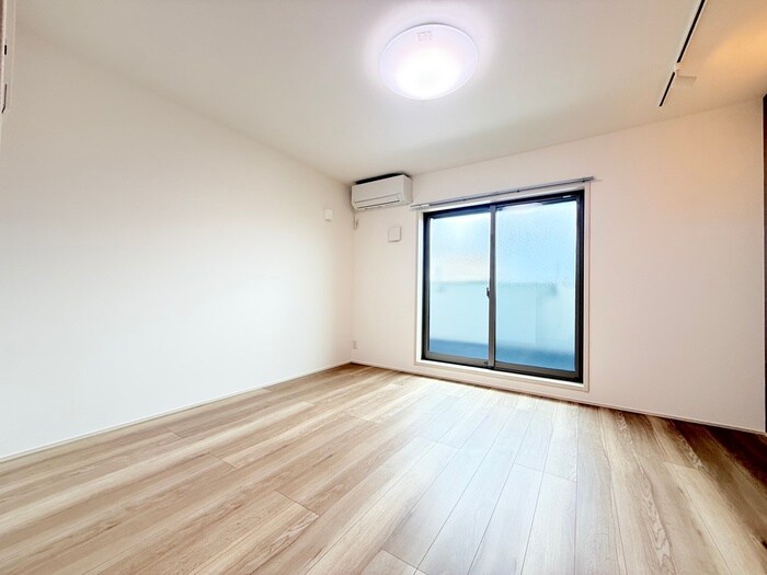 物件内観写真13　(居室)