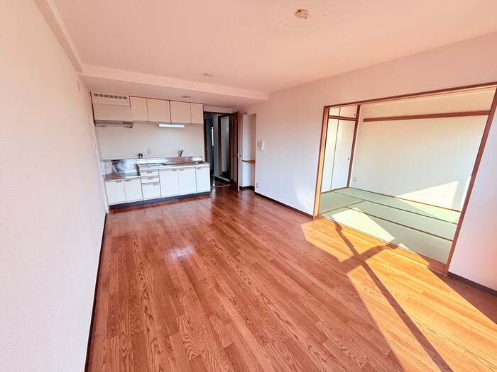 物件内観写真8　(居室)