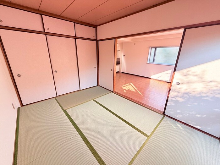 物件内観写真13　(居室)