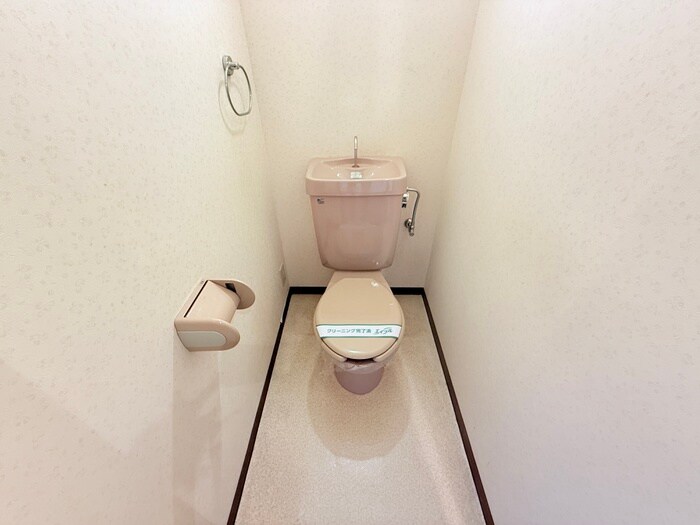 物件内観写真15　(トイレ)