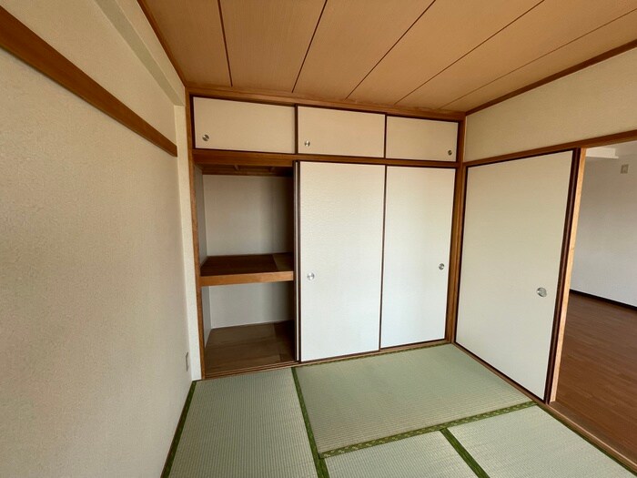 物件内観写真17　(収納)