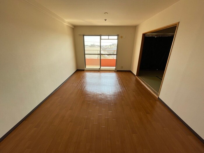 物件内観写真18　(居室)