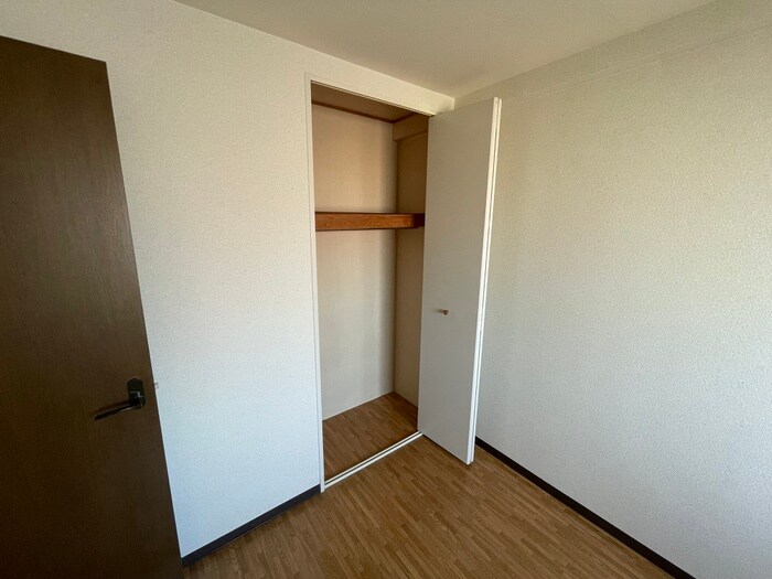 物件内観写真21　(収納)