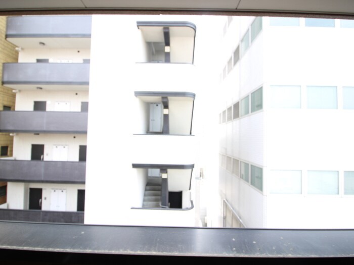 物件内観写真17　(ベランダ・バルコニー)