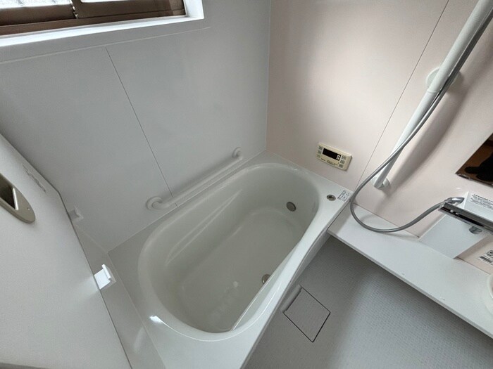 物件内観写真12　(バス／シャワールーム等)