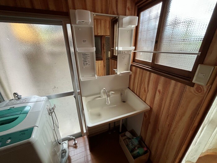 物件内観写真17　(洗面)
