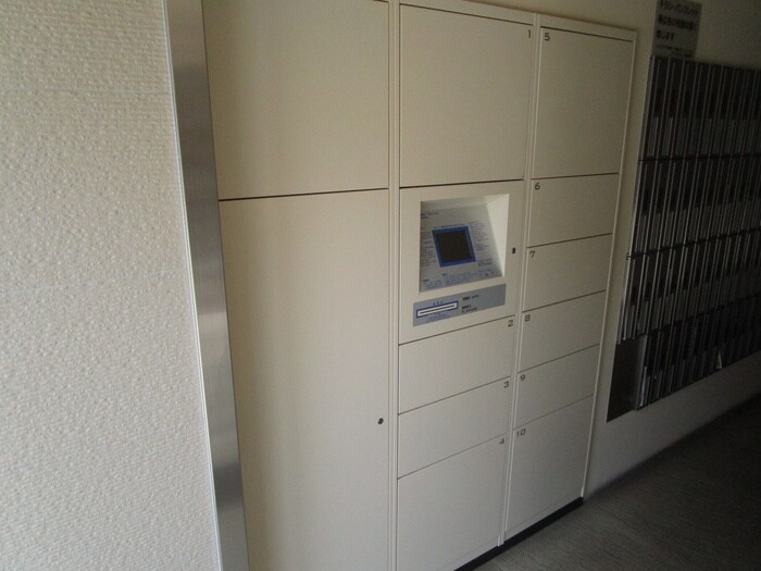 物件外観写真6　(建物設備)