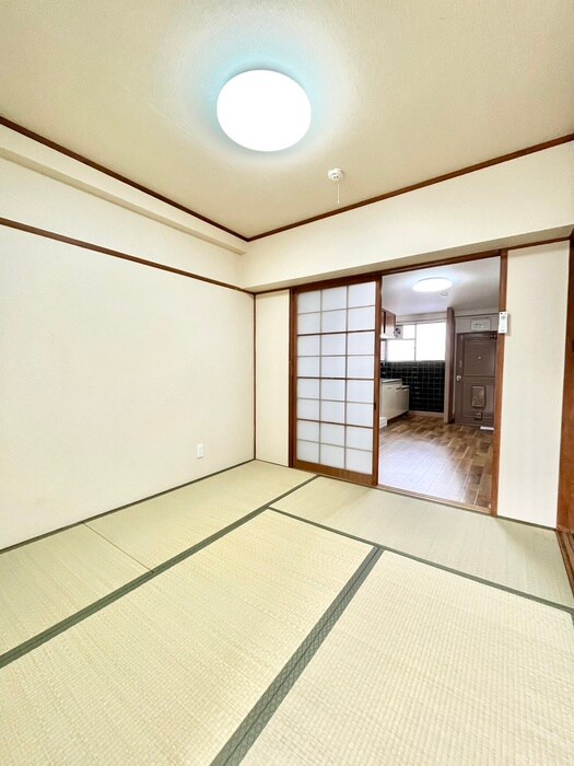 物件内観写真12　(居室)