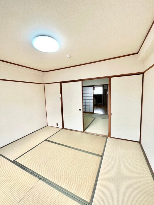 物件内観写真14　(居室)