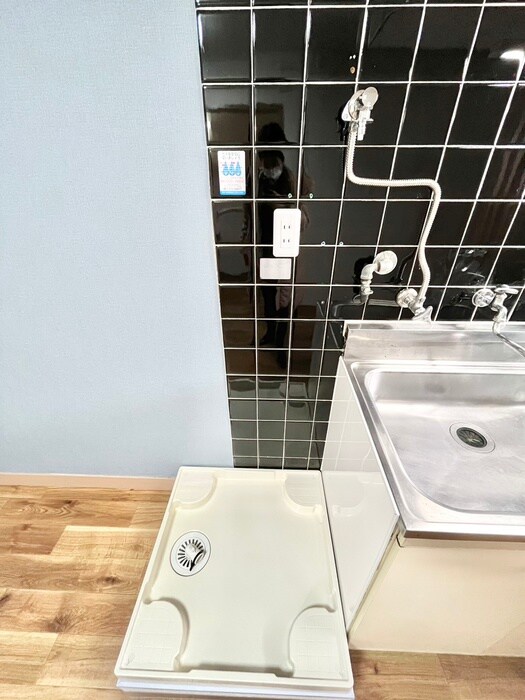 物件内観写真17　(洗濯機置場)