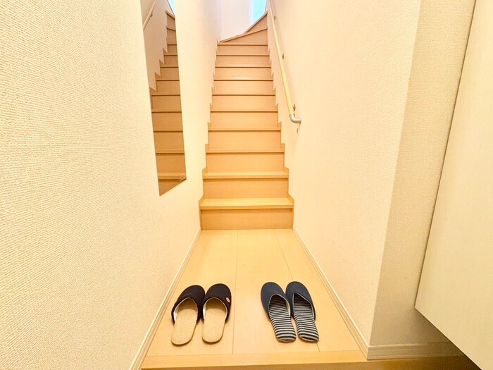 物件内観写真20　(廊下)