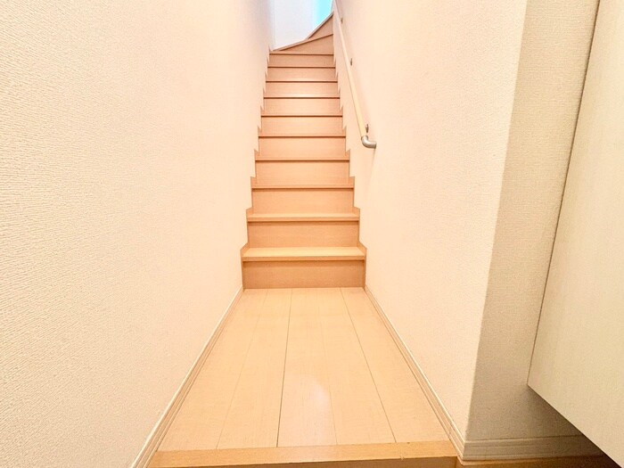 物件内観写真22　(廊下)