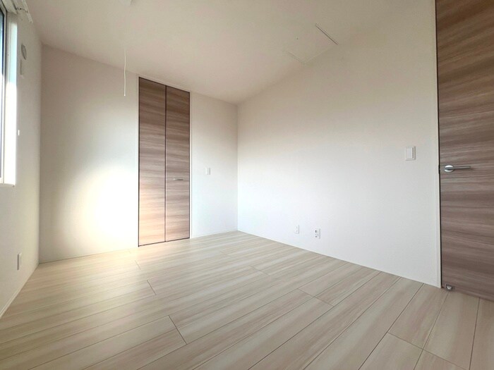 物件内観写真9　(居室)