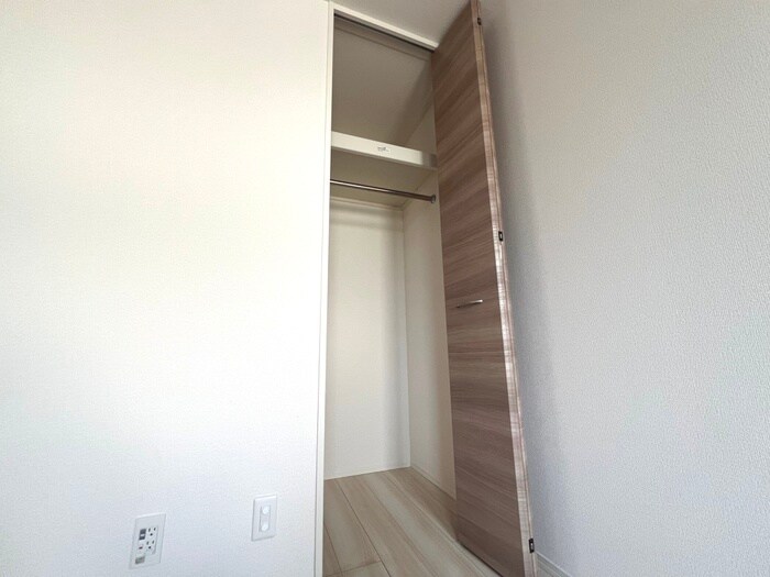 物件内観写真18　(収納)