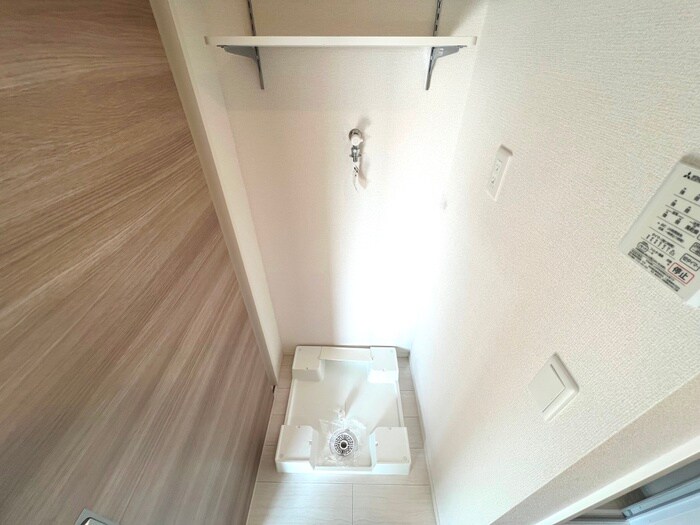 物件内観写真19　(洗濯機置場)