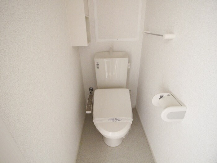 物件内観写真7　(トイレ)