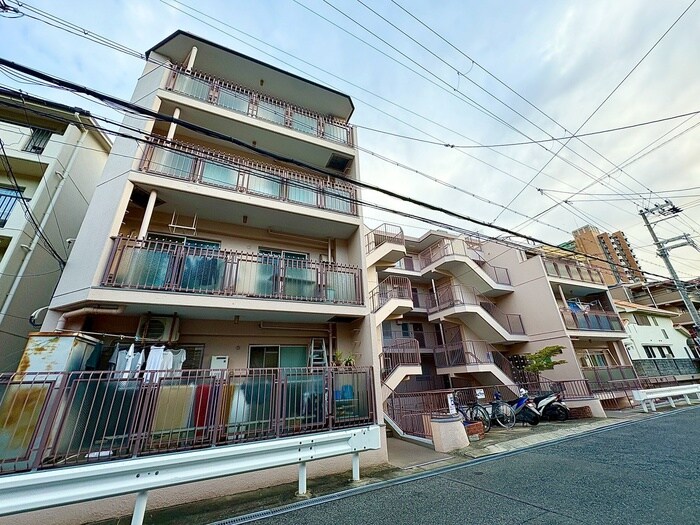 物件外観写真4　(外観写真)